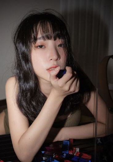 久久精品这里有_720高清迅雷在线观看