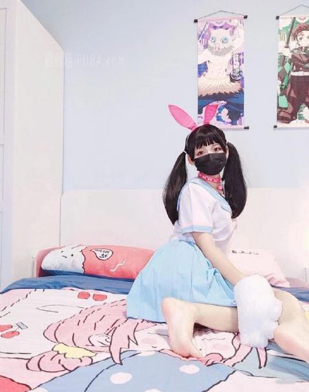 芭比之美人鱼历险记1中文版_720神马影院手机在线