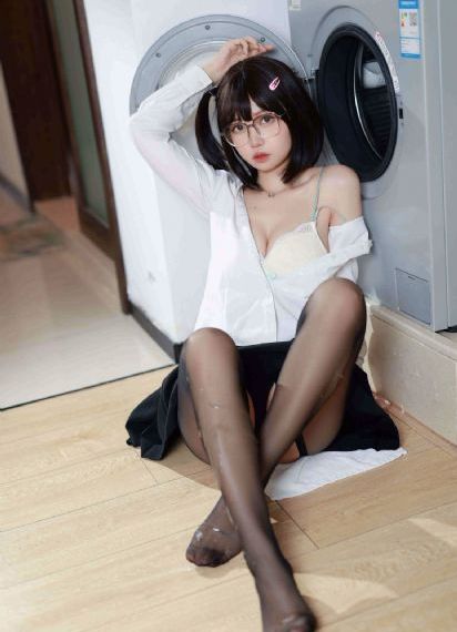 黄色免费下载软件肏逼观看无码av_DVD电影在线看